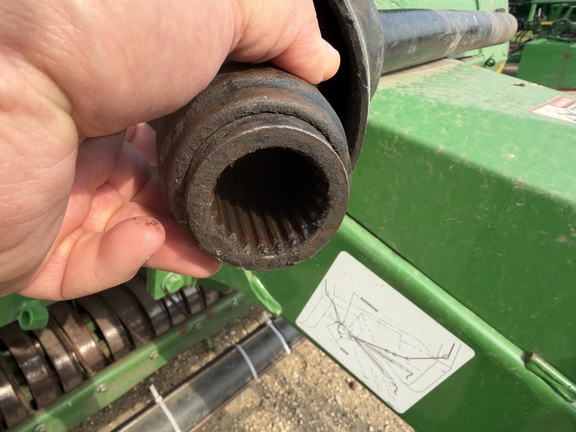 2022 John Deere 560M - Photo18