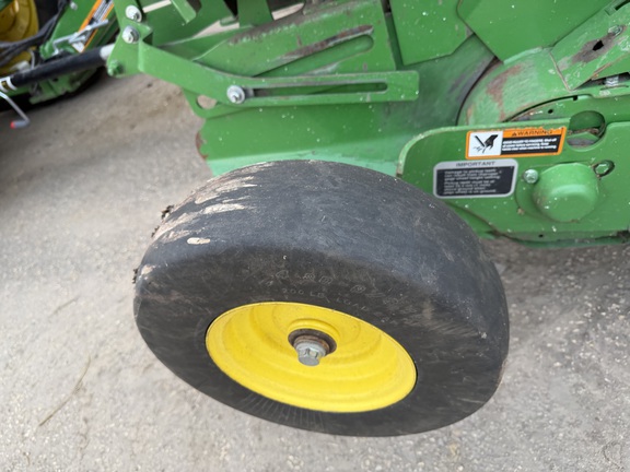 2022 John Deere 560M - Photo10