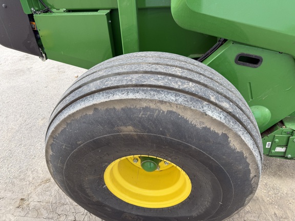 2022 John Deere 560M - Photo13
