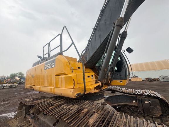 2017 John Deere 350G LC