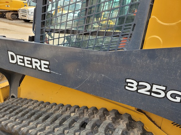 2023 John Deere 325G