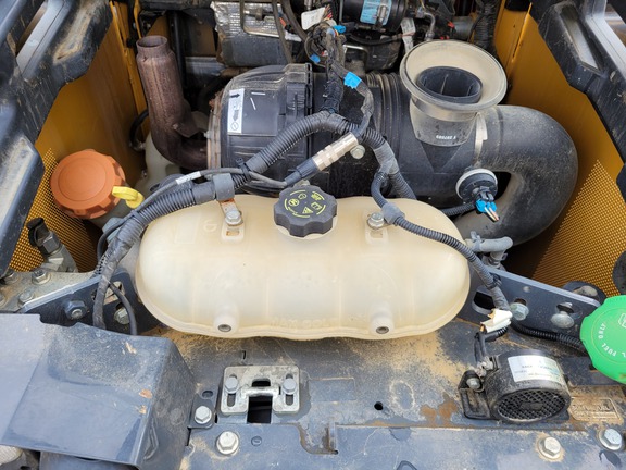2023 John Deere 325G