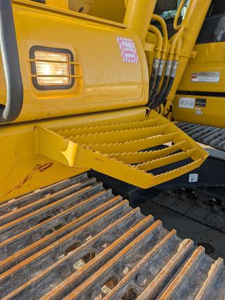 2023 Komatsu PC170LC-11