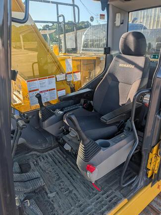 2023 Komatsu PC170LC-11