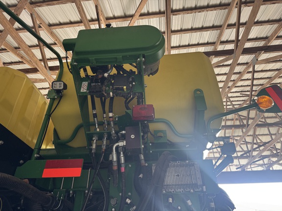 Photo of 2022 John Deere DB80