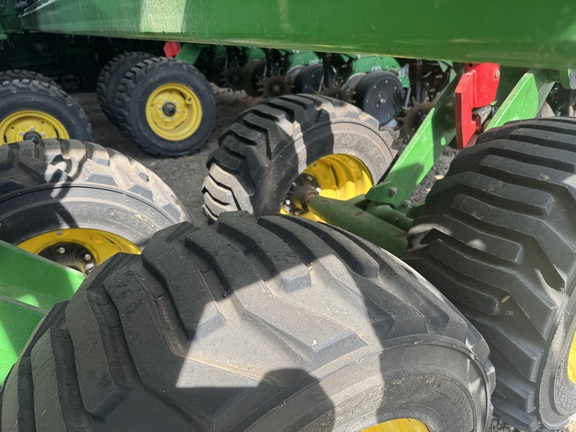 Photo of 2022 John Deere DB80