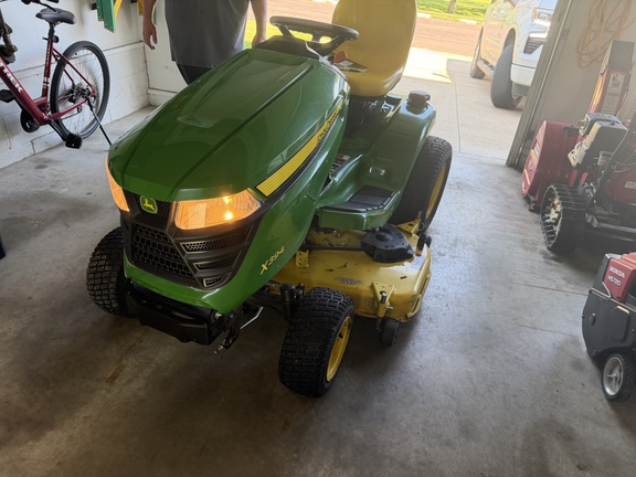 2016 John Deere X394 - Photo11