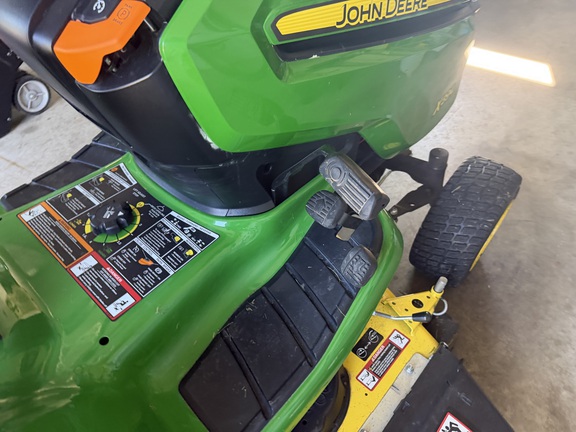 2016 John Deere X394 - Photo15