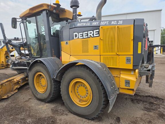 2017 John Deere 770G