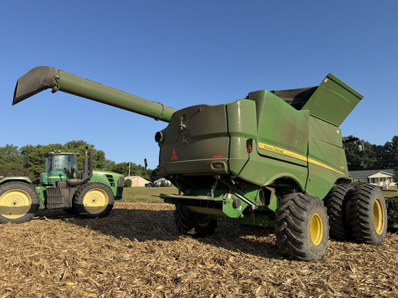 Photo of 2021 John Deere S770
