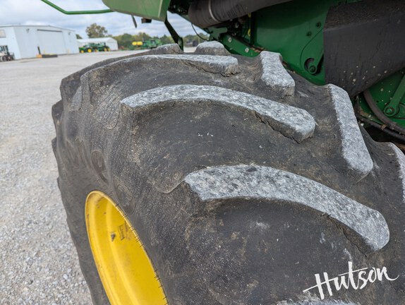 Photo of 2021 John Deere S770
