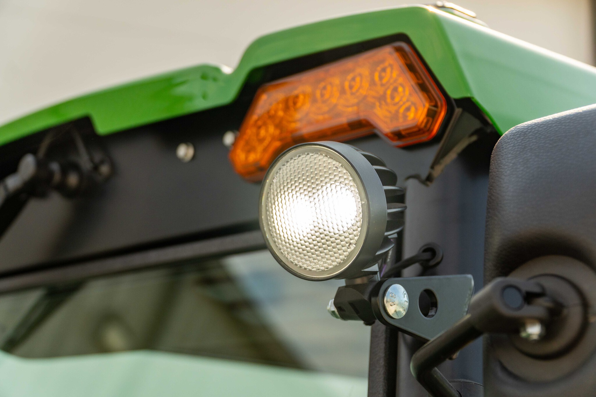 New In-Stock 2026 John Deere 1M 25 Compact Utility Tractors at Koenig Equipment in Lebanon, OH - PhotoXL15
