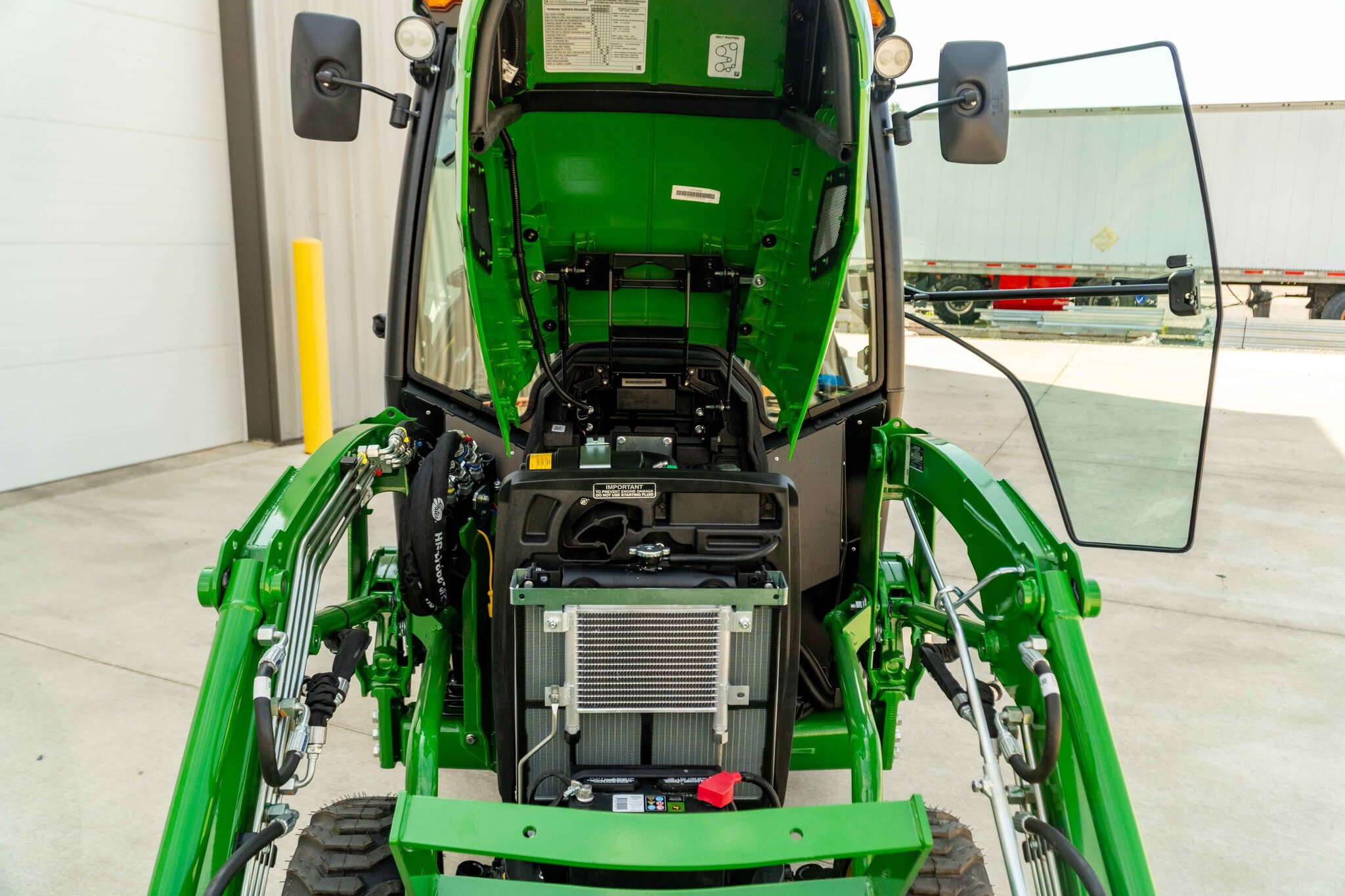 New In-Stock 2026 John Deere 1M 25 Compact Utility Tractors at Koenig Equipment in Lebanon, OH - PhotoXL18