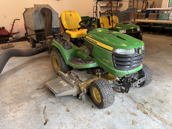 Used 2022 John Deere X750 Lawn & Garden Tractors at Koenig Equipment in Oxford, OH - Photo3