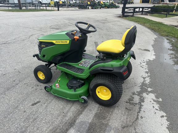 2023 John-Deere S240