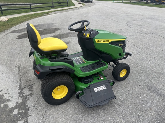 2023 John-Deere S240