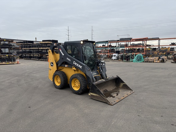 2019 John Deere 318G