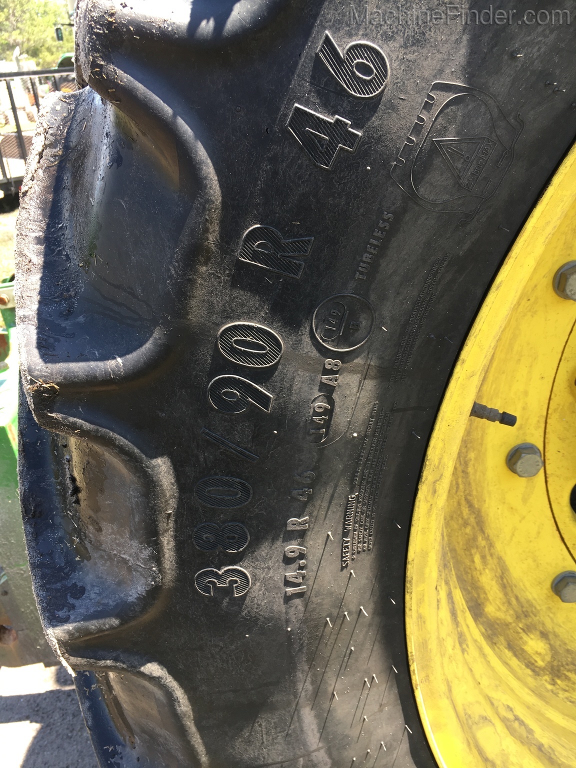 2016 John Deere 6155M Image 5