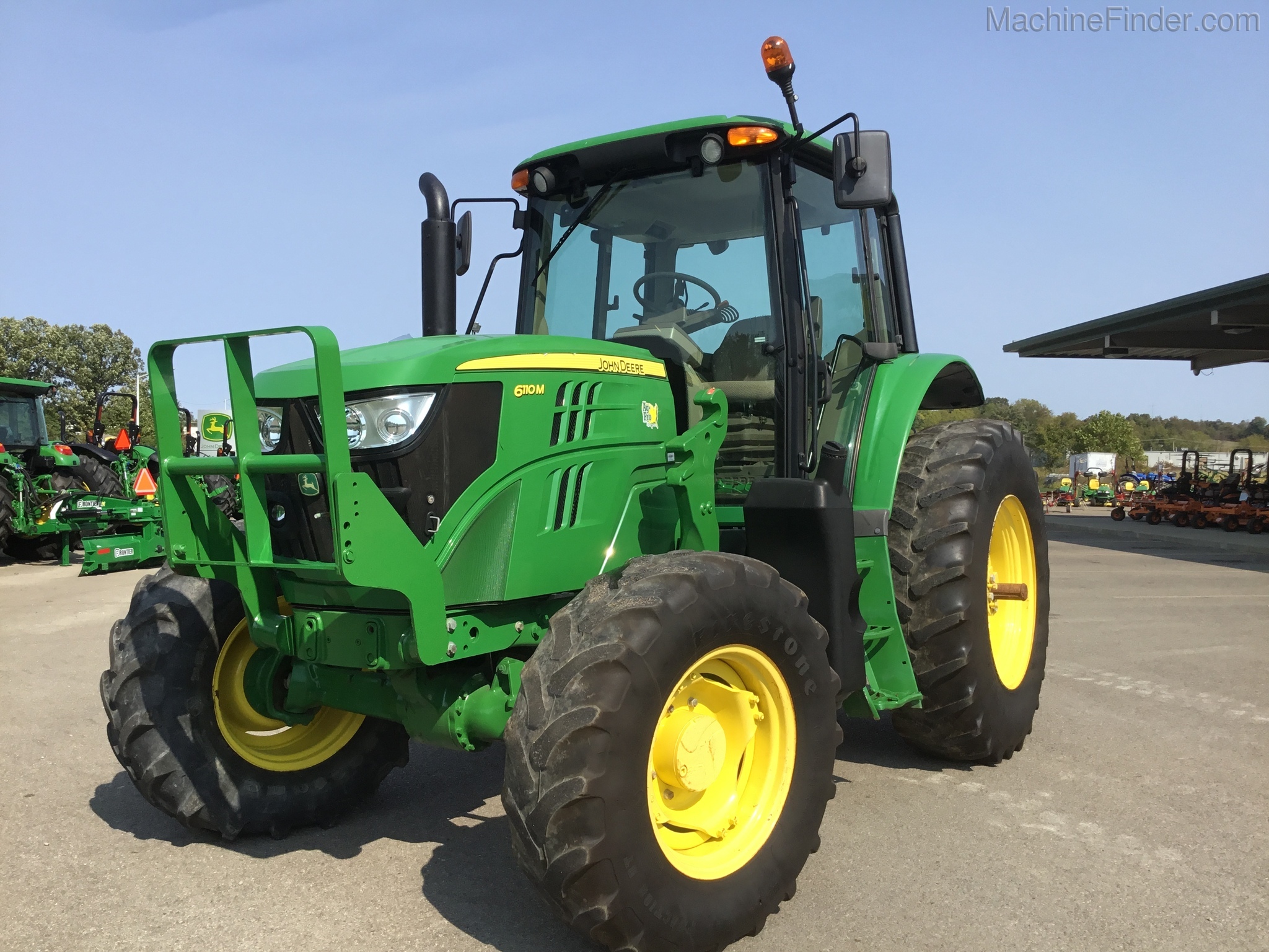 2016 John Deere 6110M Image 2