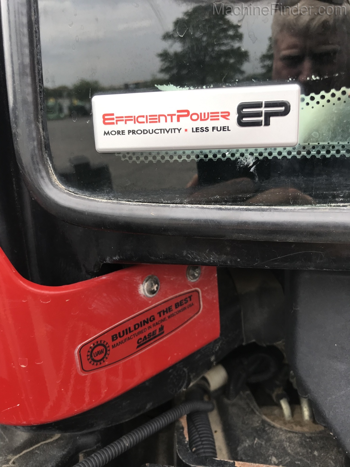 2011 Case IH 235 Image 11