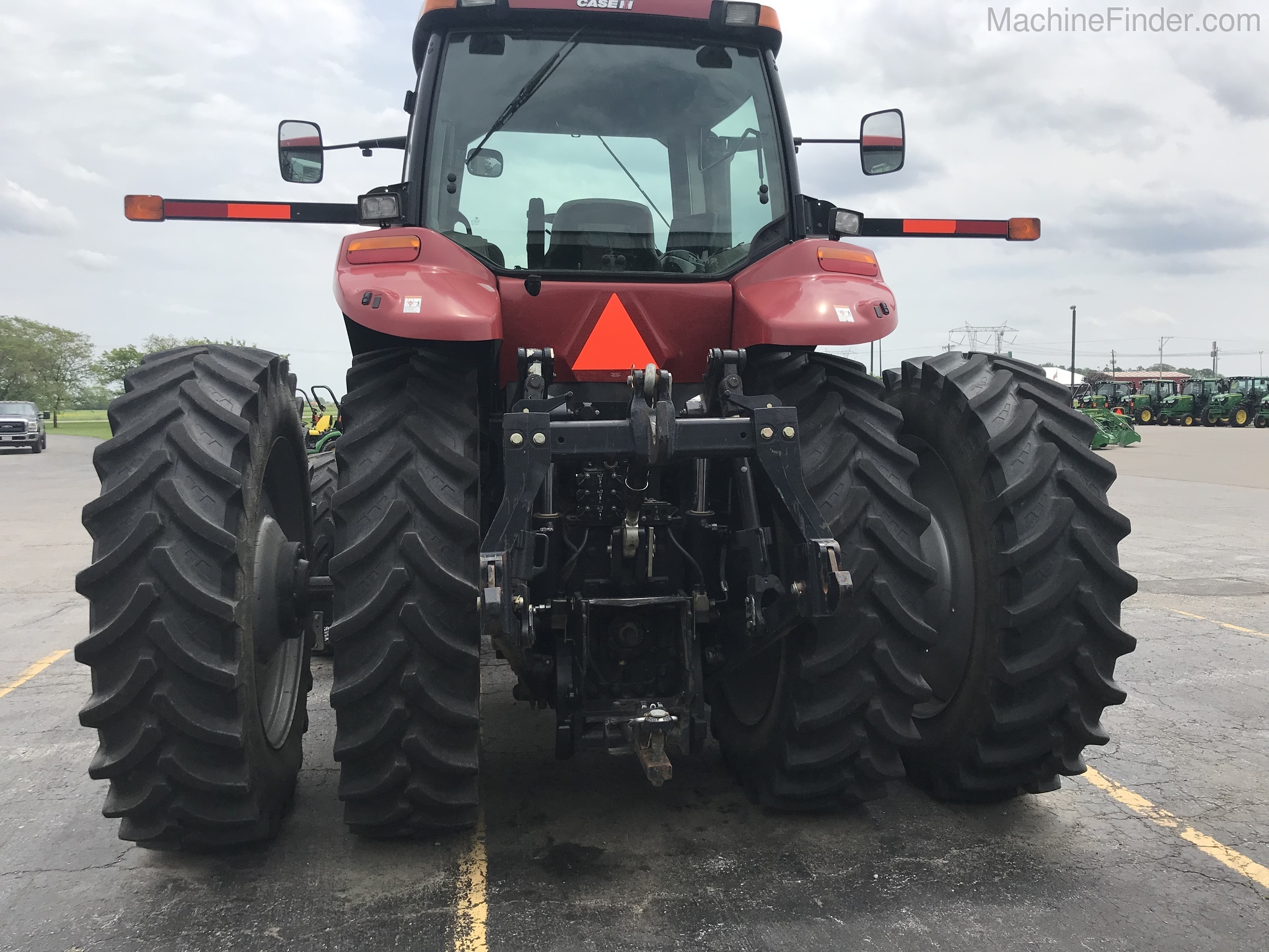 2011 Case IH 235 Image 5