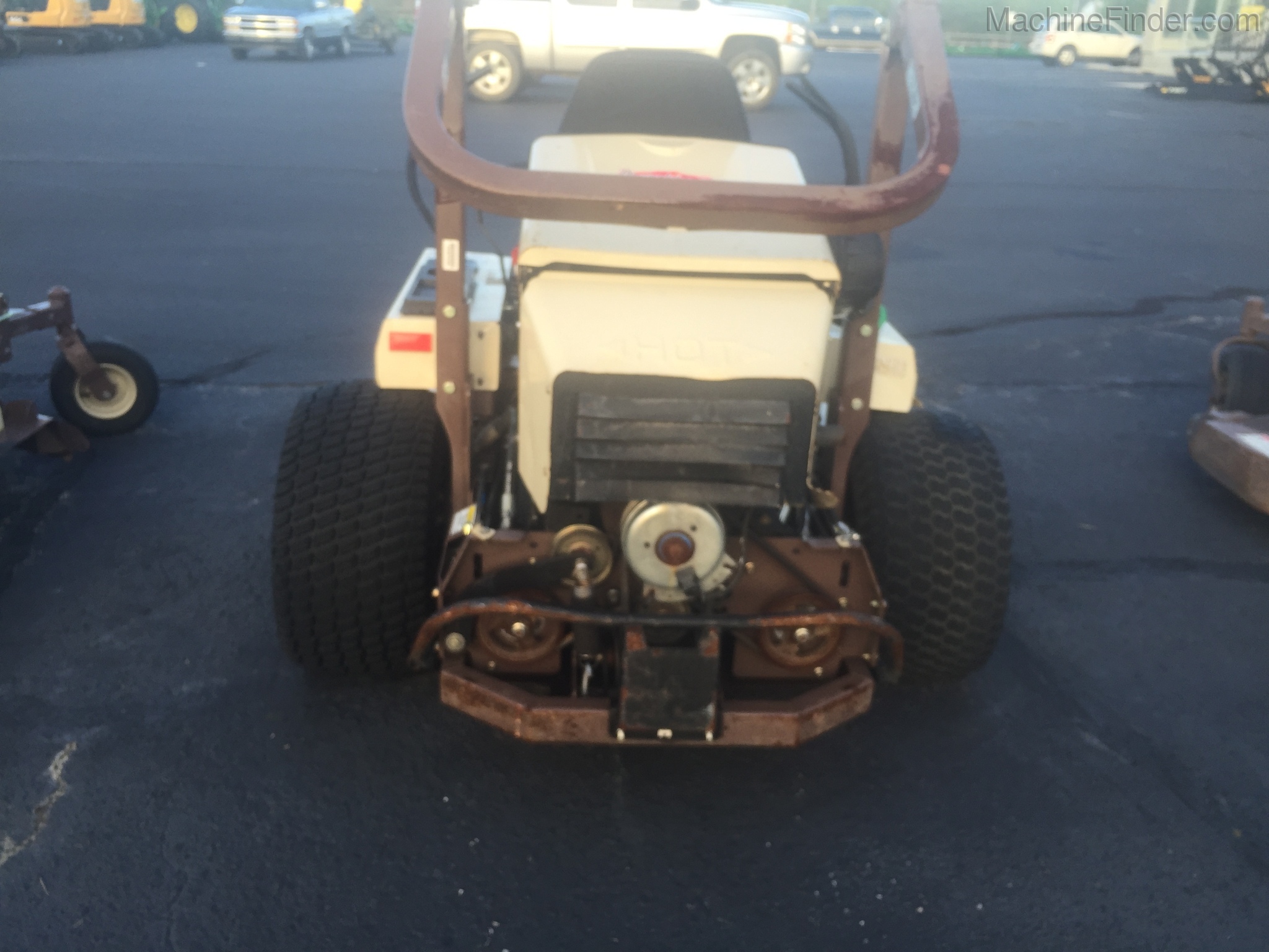 2000 Grasshopper 325D Image 3