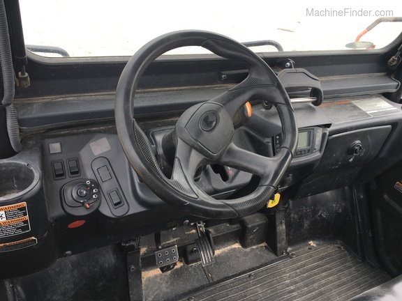 2018 Kubota XG850 Image 6