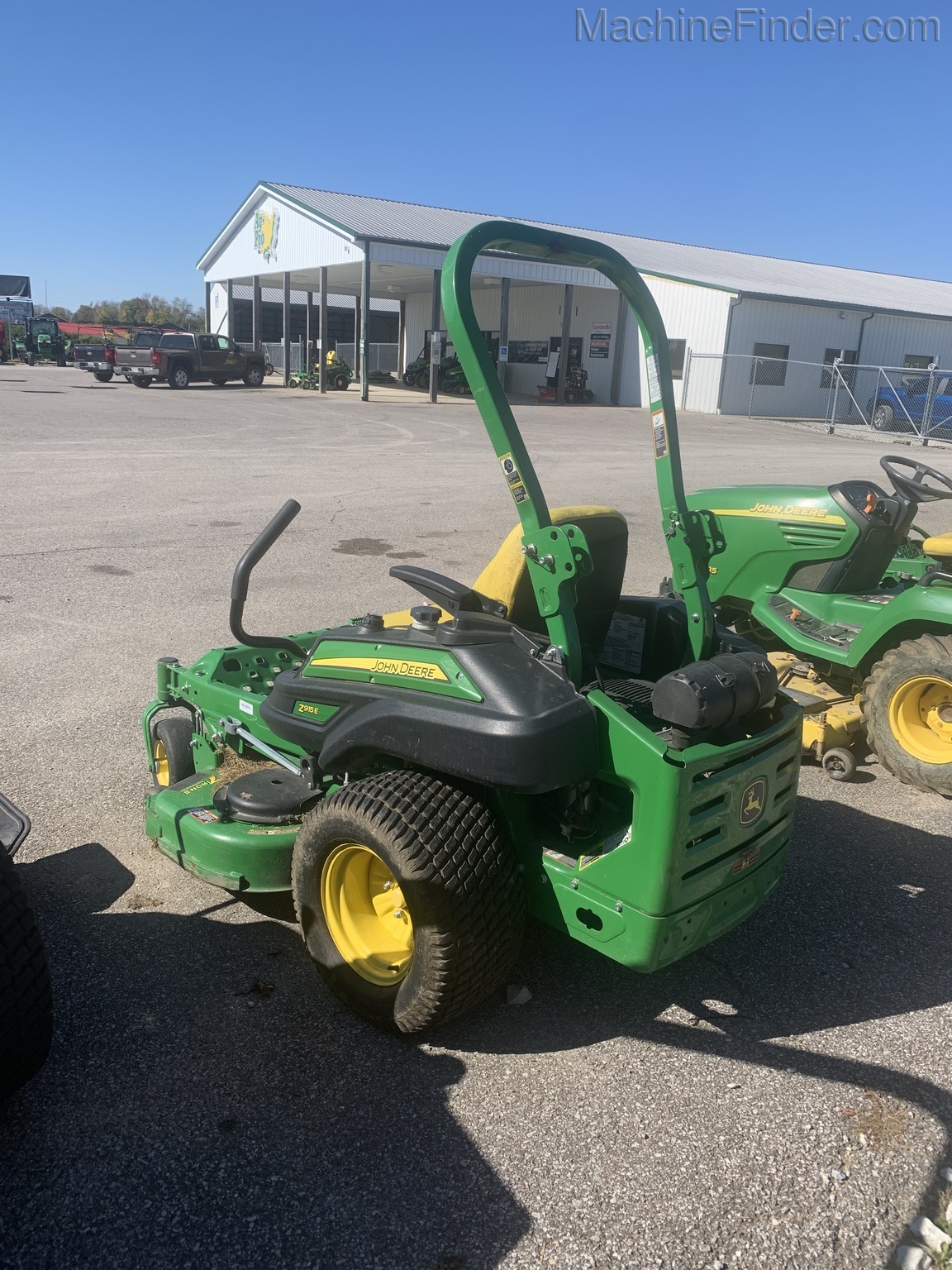 2015 John Deere Z915B Image 4
