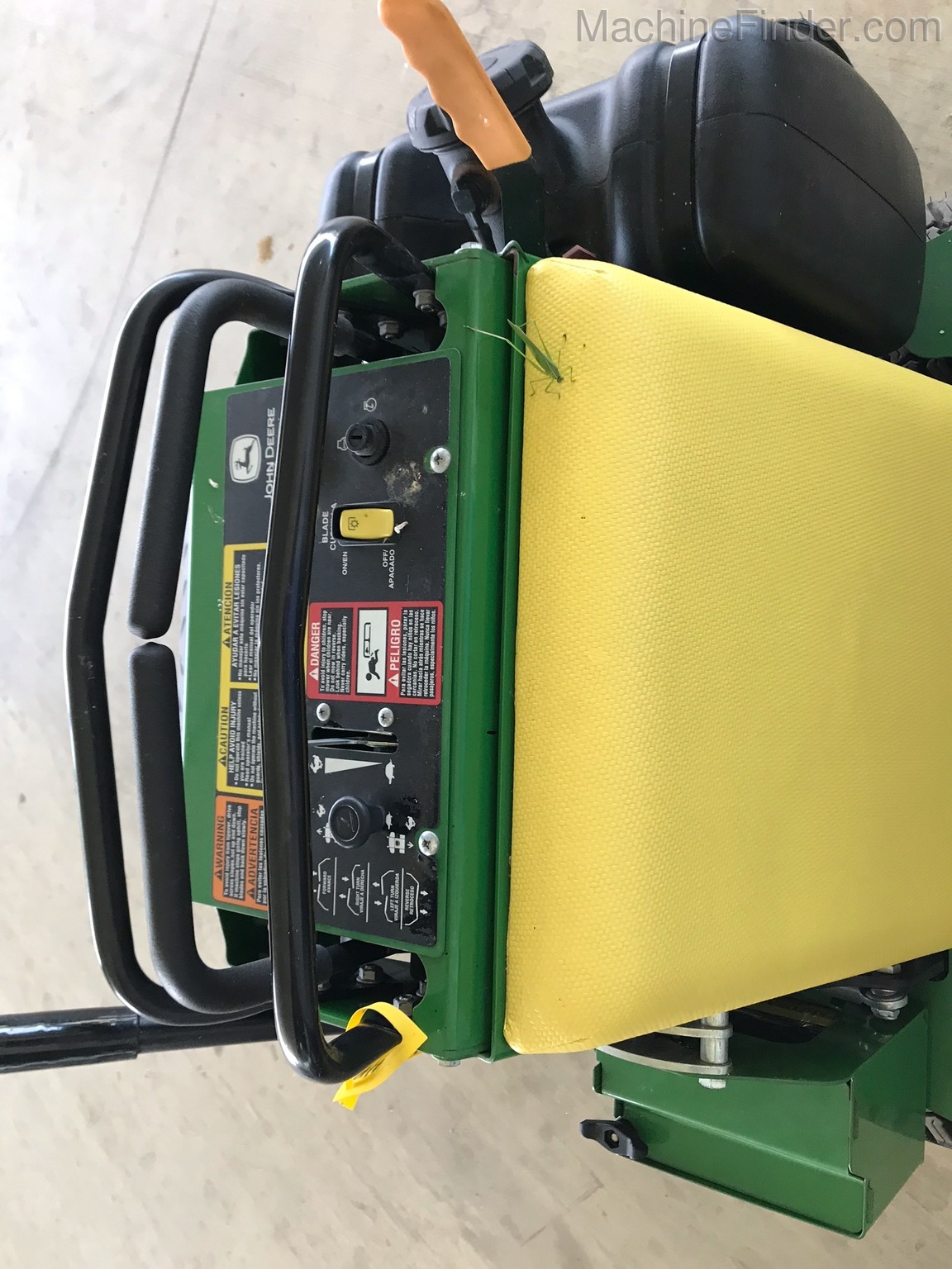 2018 John Deere 636M Image 5