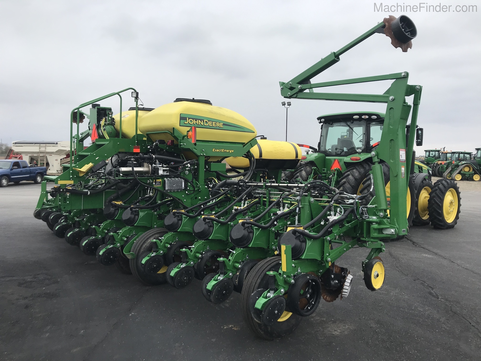 2020 John Deere 1775NT Image 12