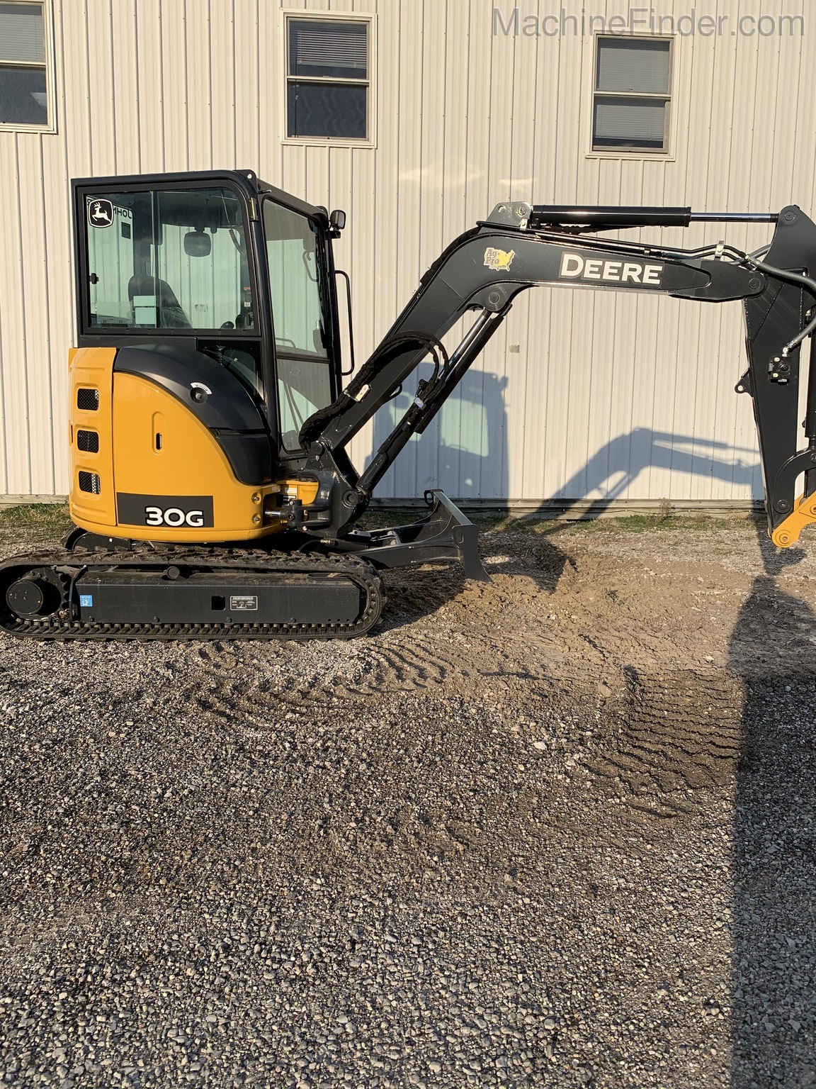 2020 John Deere 30G Image 1