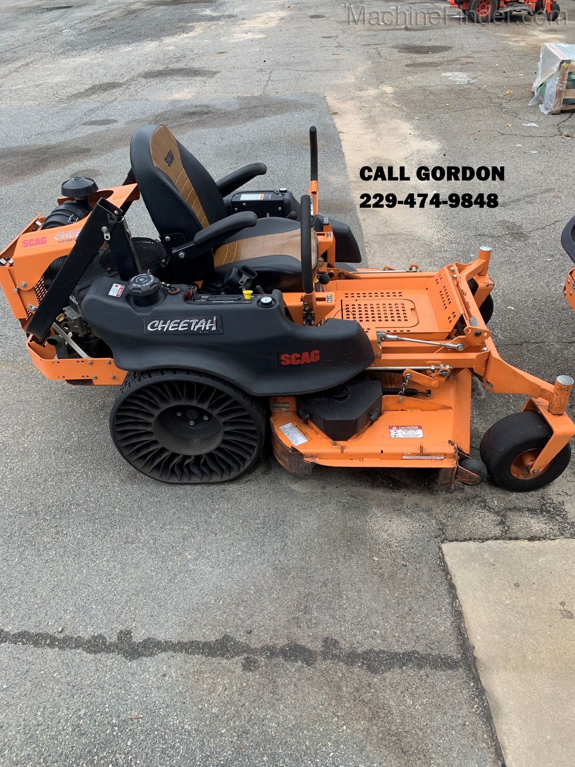 2018 Scag CHEETAH Image 2