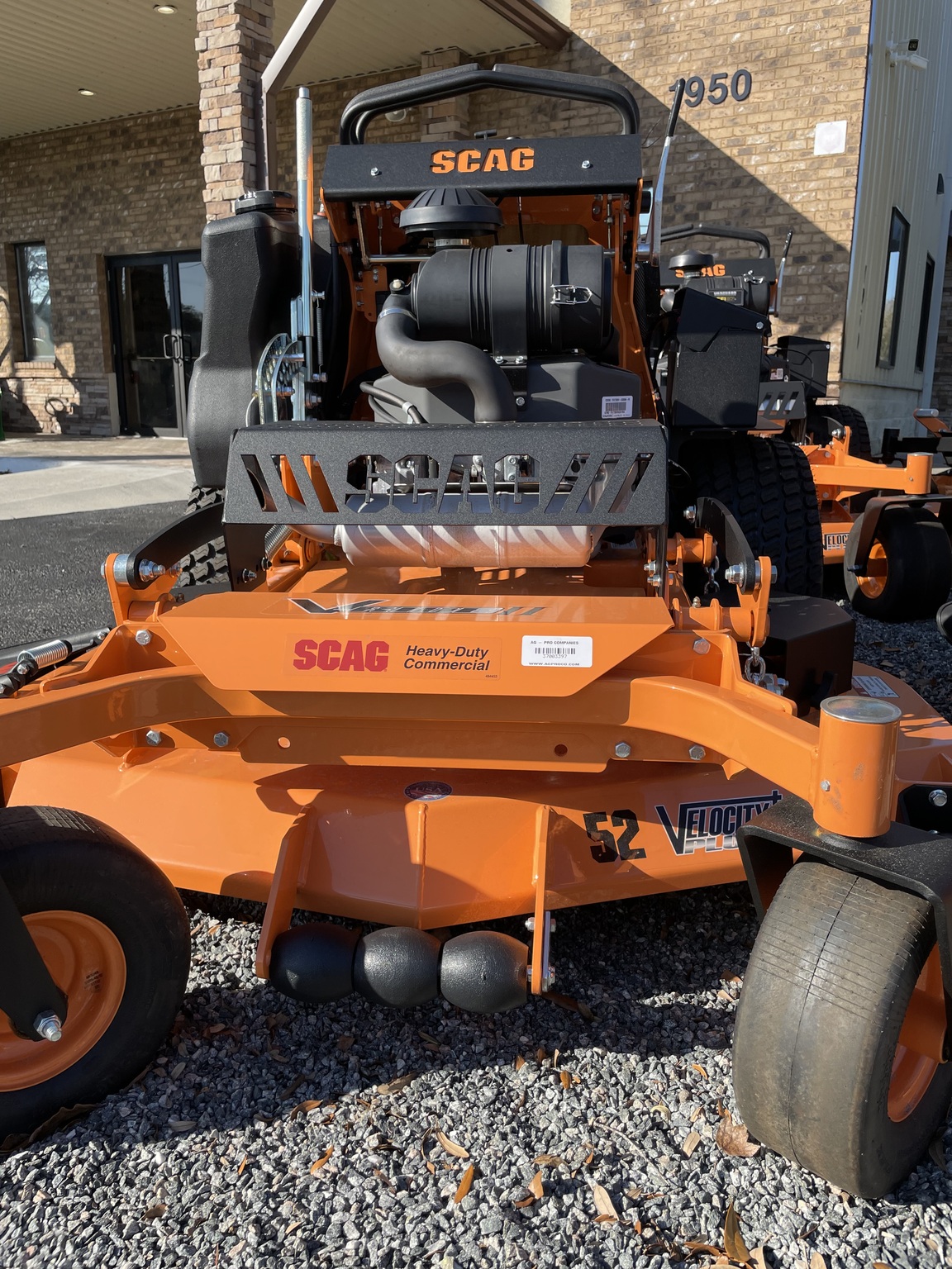 2023 Scag SVRII52V-37BVEFI Image 7