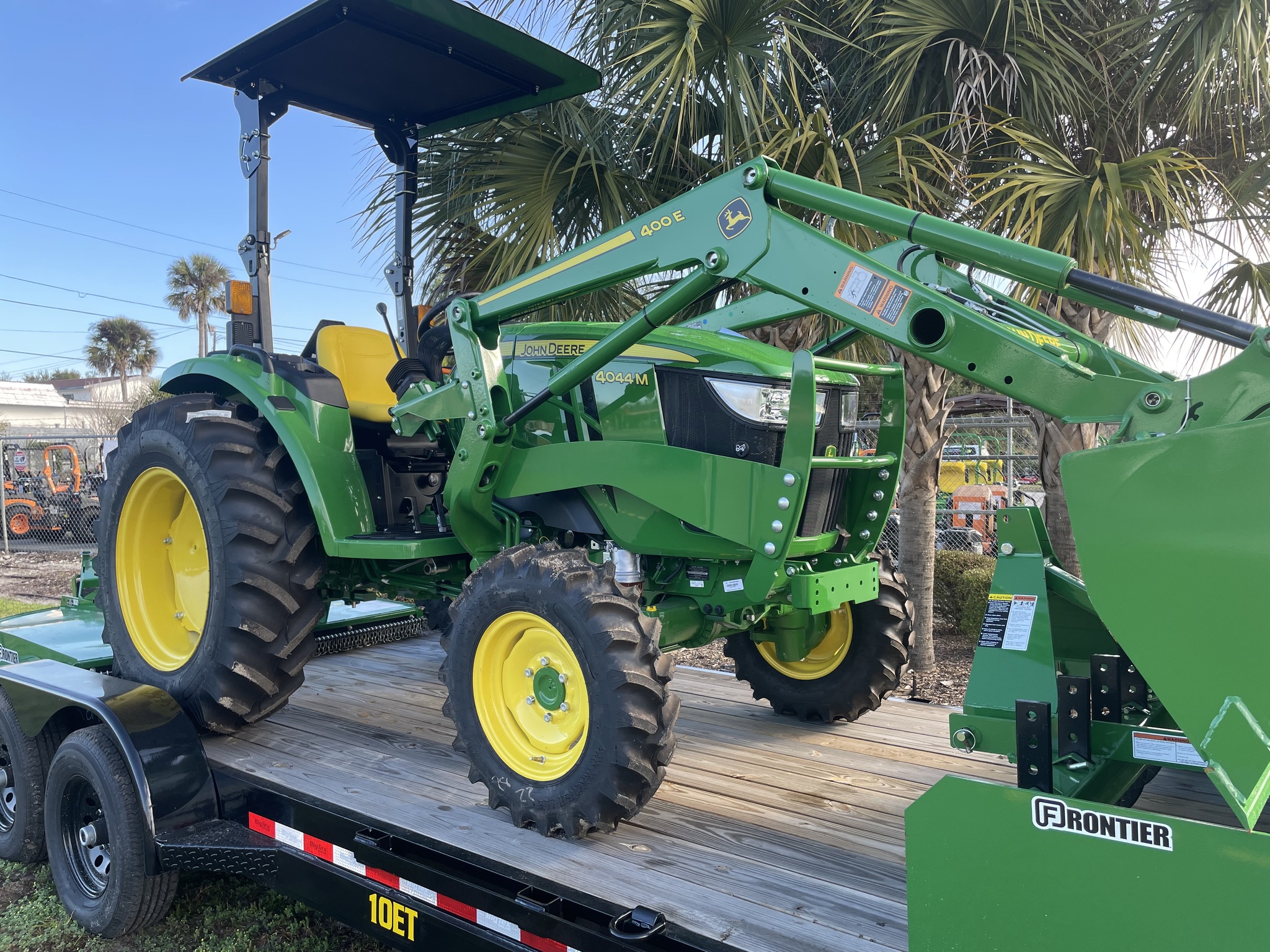 2023 John Deere 4010 Image 2