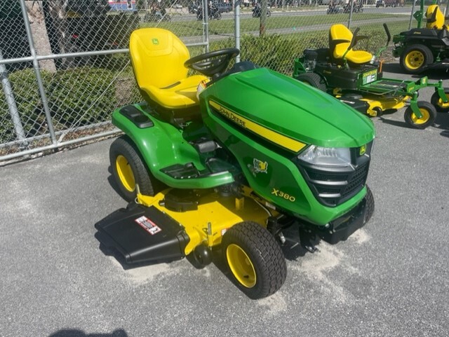 2023 John Deere X380 Image 3