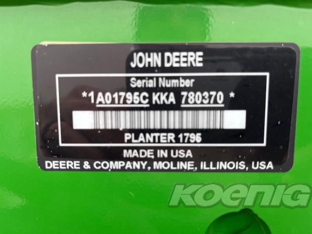 Used 2019 John Deere 1795 Planters: Drawn at Koenig Equipment in Anna, OH - PhotoXL18