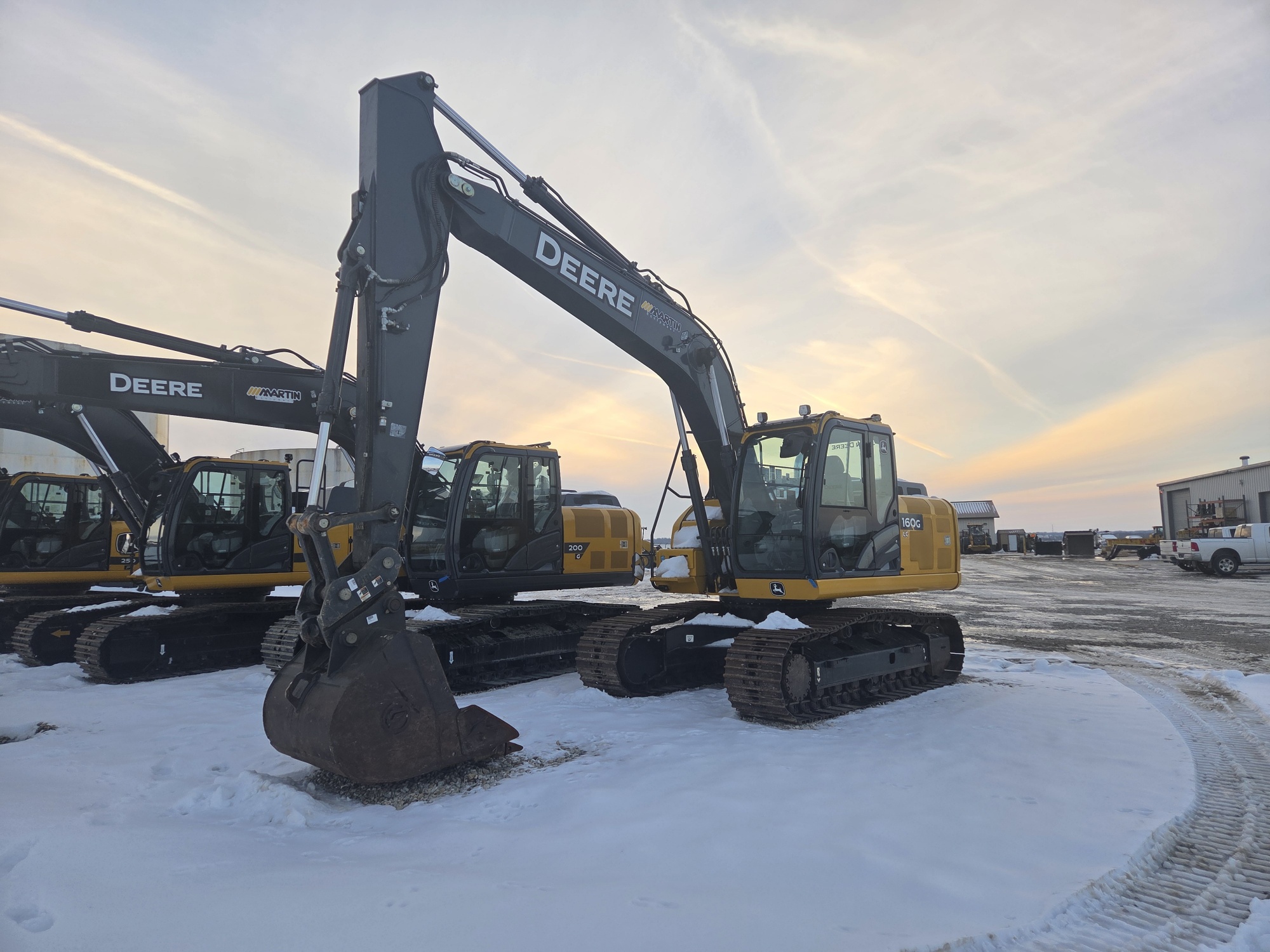 2021 John Deere 160G LC Image 4