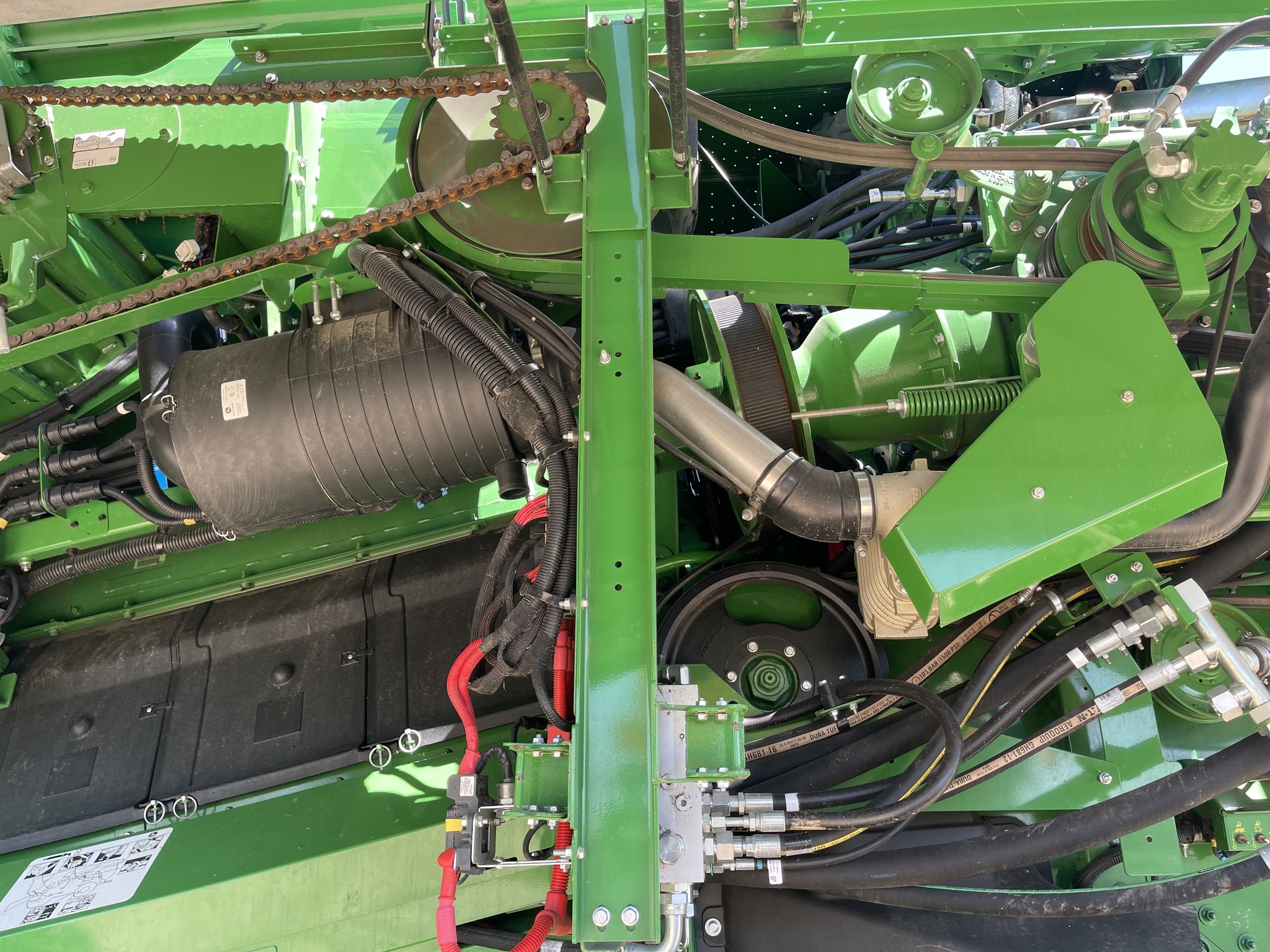  2022 John Deere S780 at Heritage Tractor in Kewanee, IL