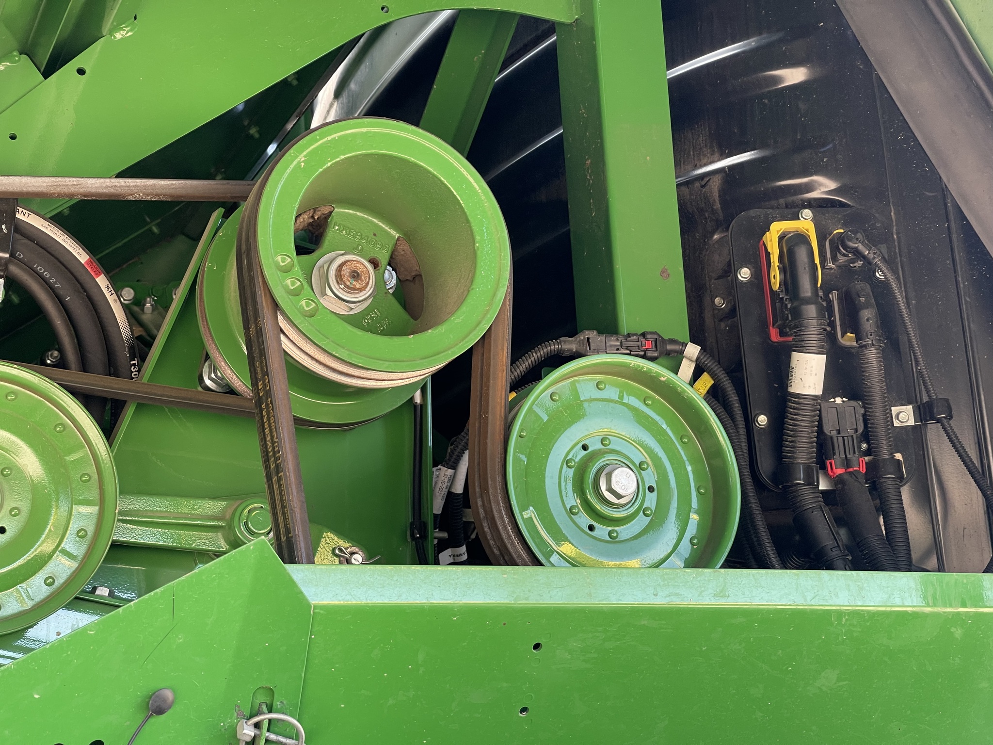  2022 John Deere S780 at Heritage Tractor in Kewanee, IL