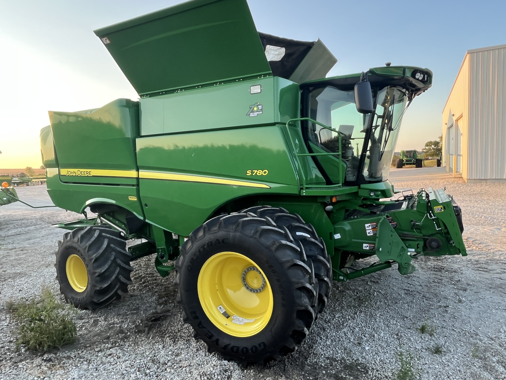  2022 John Deere S780 at Heritage Tractor in Kewanee, IL