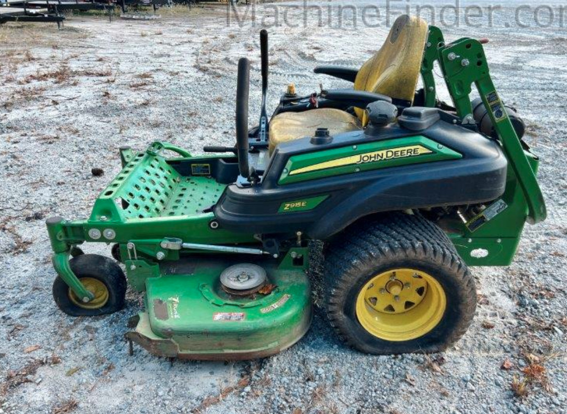 2021 John Deere Z915E Image 3
