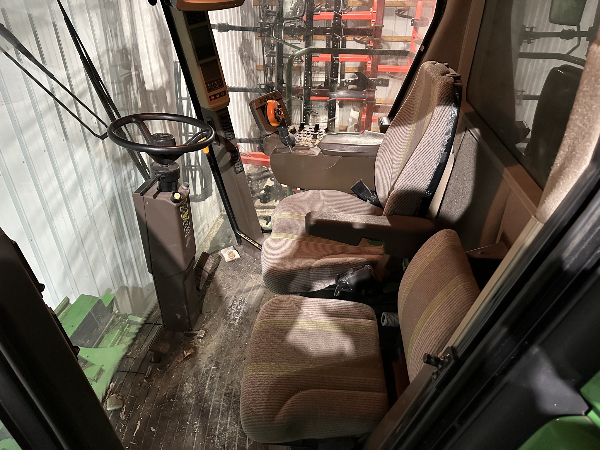 2011 John Deere 9670 STS Image 2