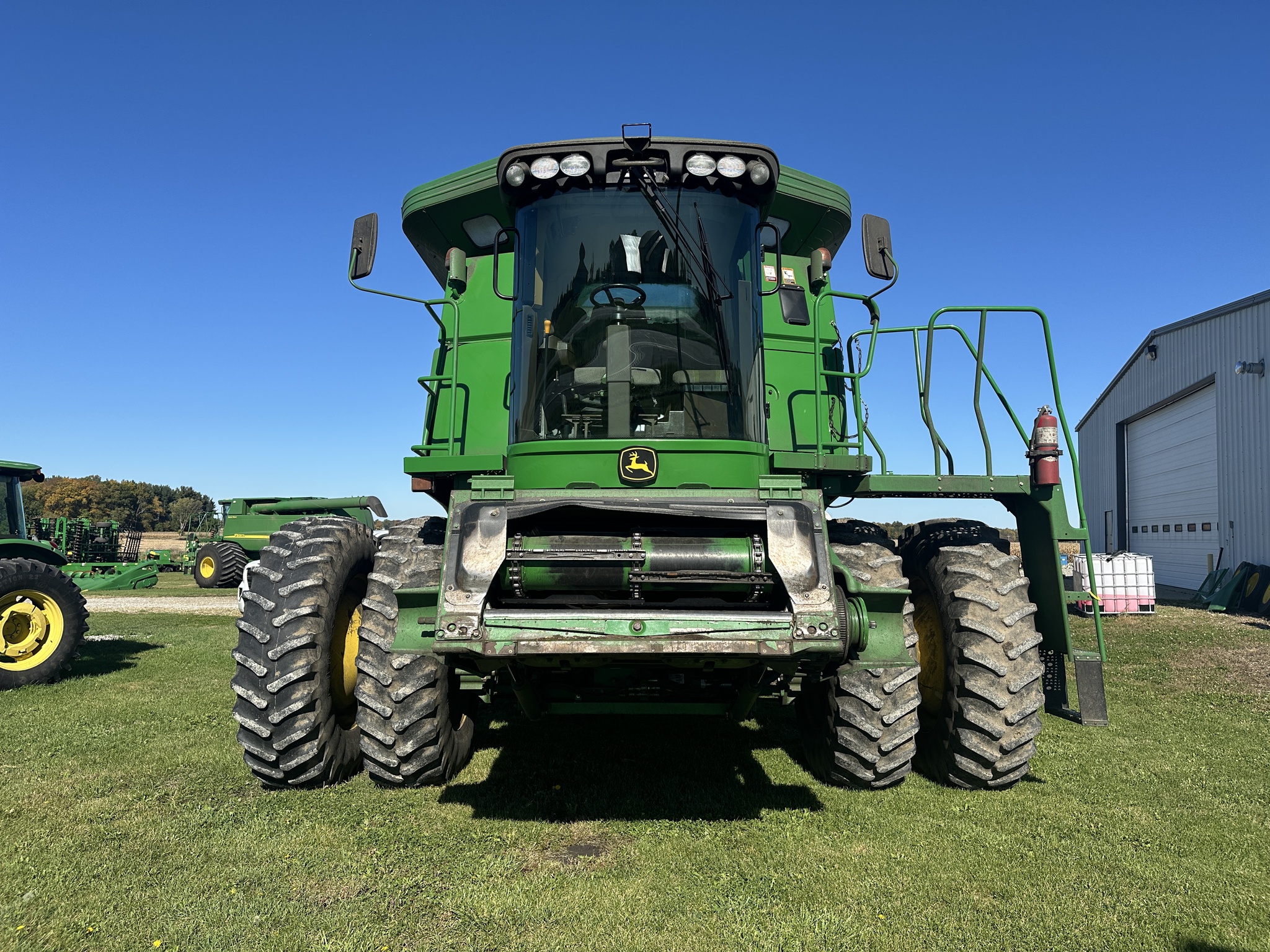 2011 John Deere 9670 STS Image 6