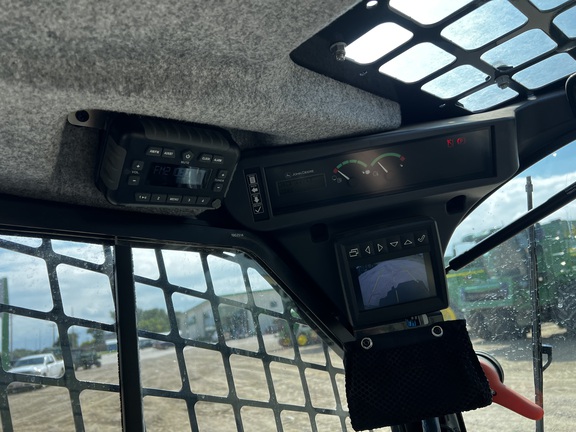 2023 John Deere 333G - Photo26
