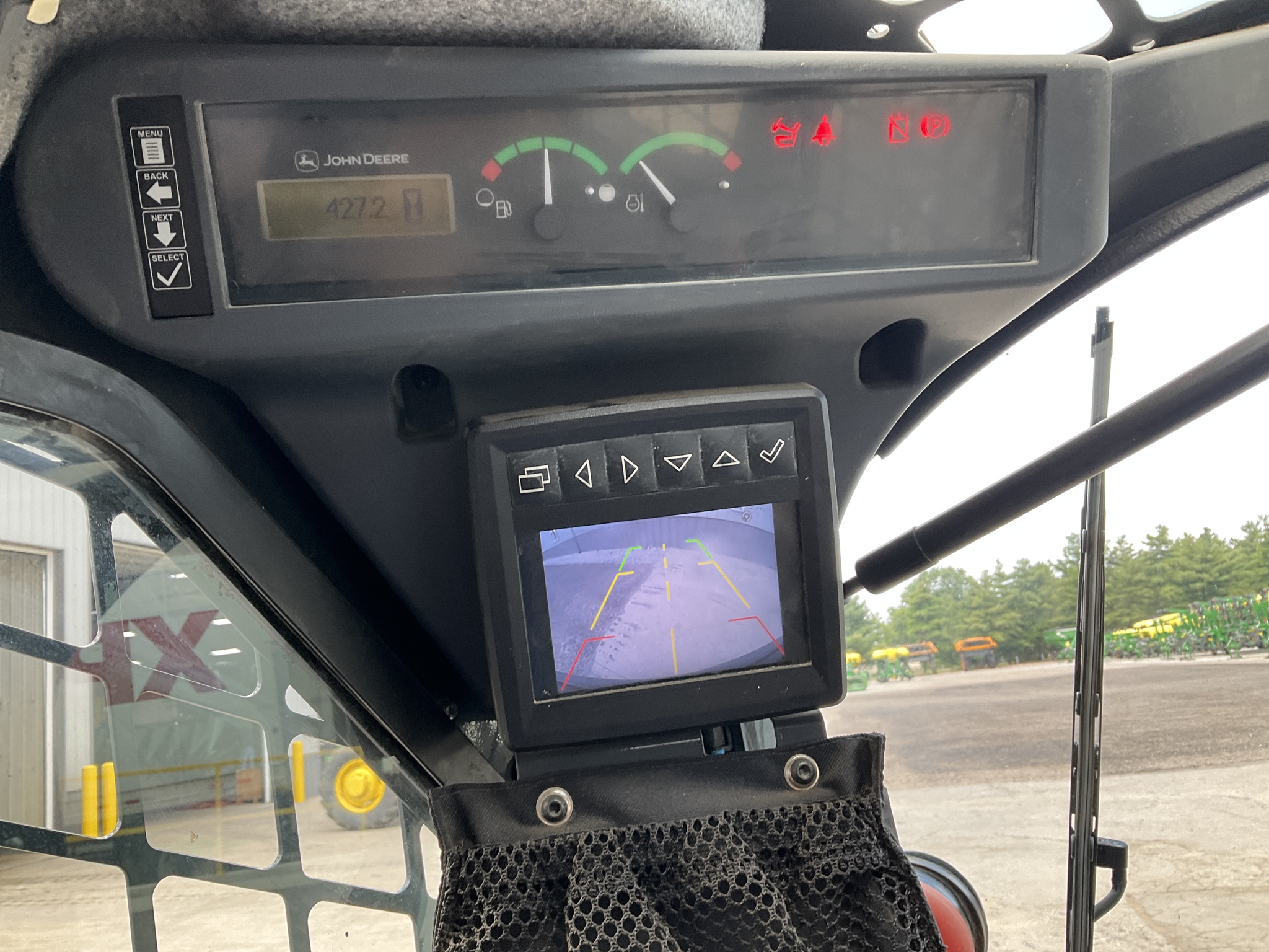 2023 John Deere 333G Image 11