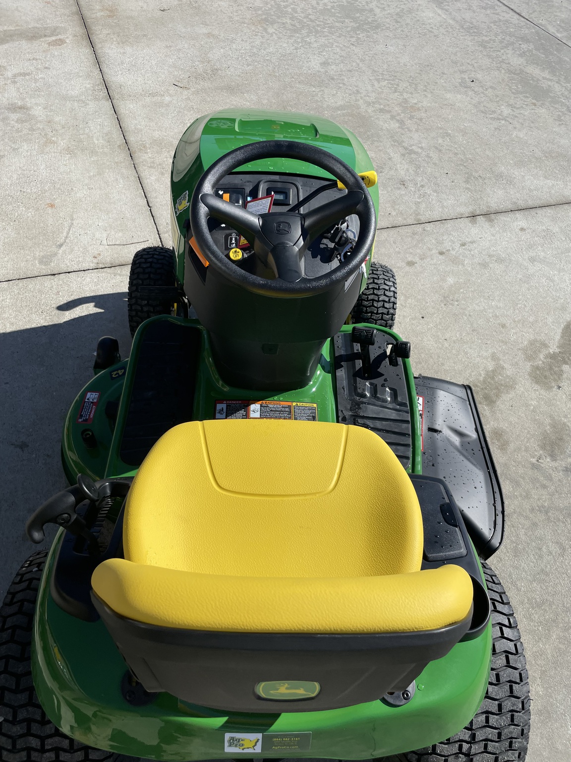 2025 John Deere S220 Image 3