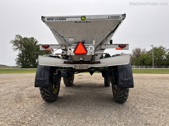 2023 John Deere 600R - Photo6