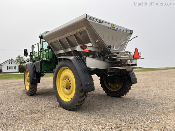 2023 John Deere 600R - Photo7