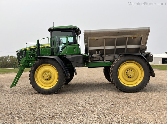 2023 John Deere 600R - Photo8