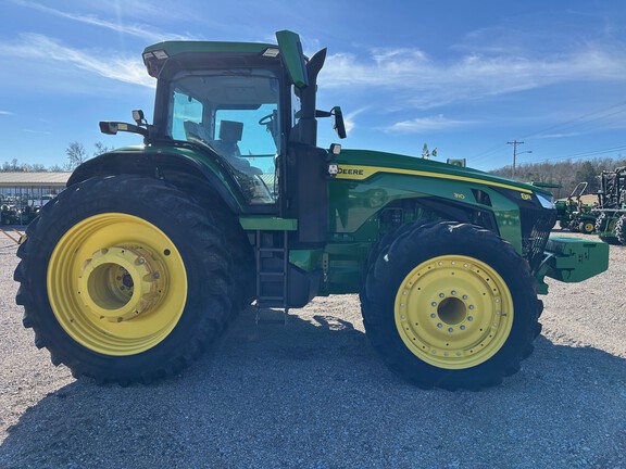 2023 John Deere 8R 310
